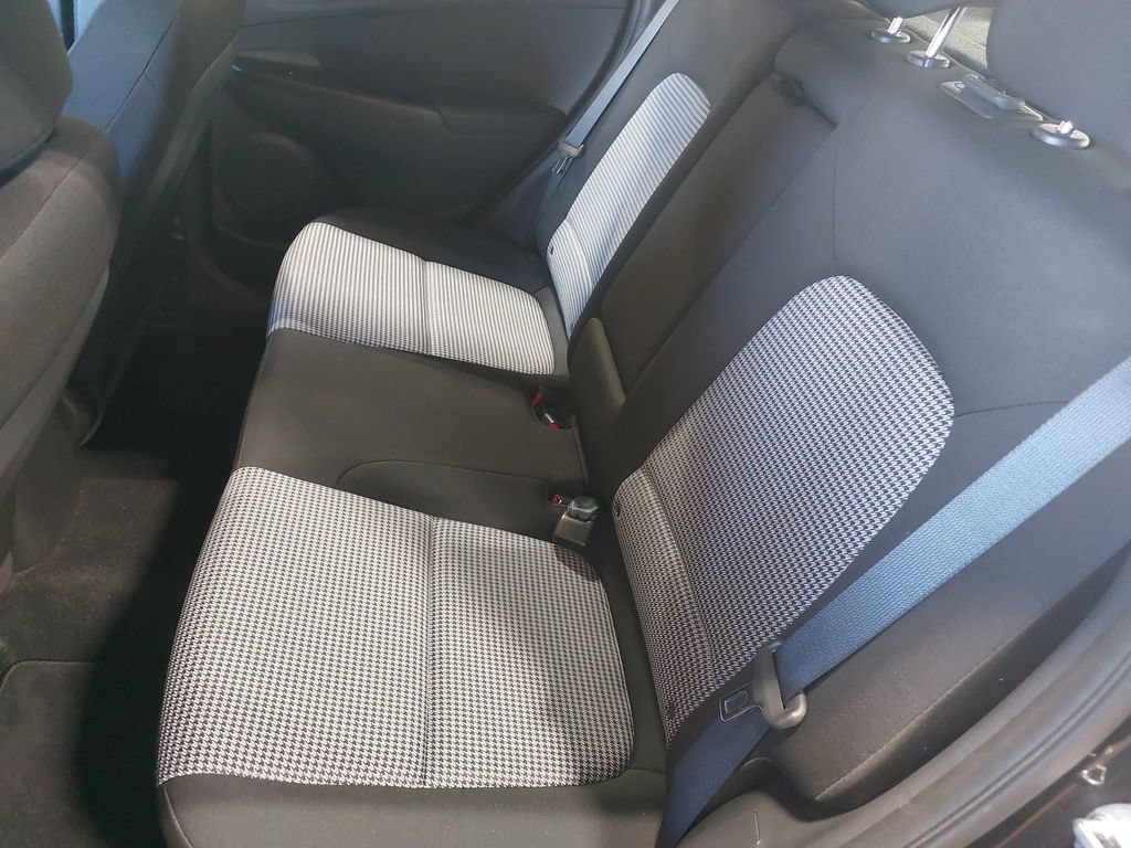 Used 2022 Hyundai Kona SE AWD/4WD image 13