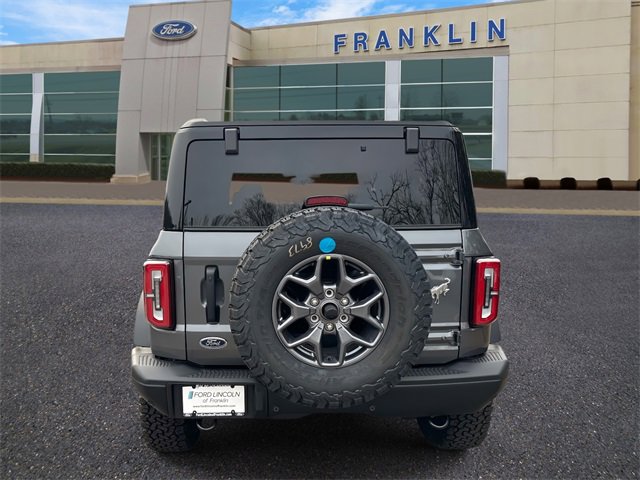 New 2025 Ford Bronco Badlands image 6