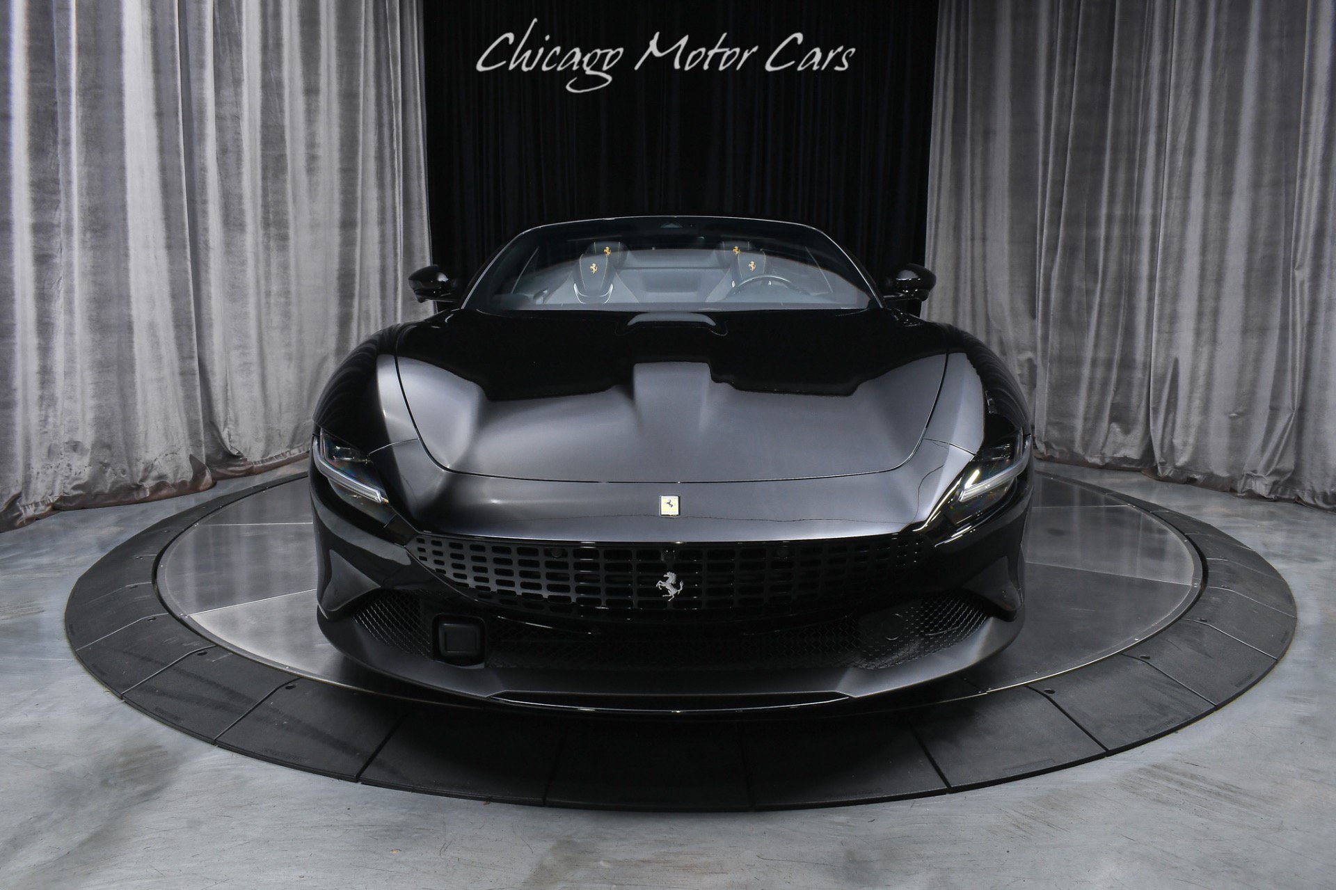 Used 2024 Ferrari Roma Spider RWD image 8