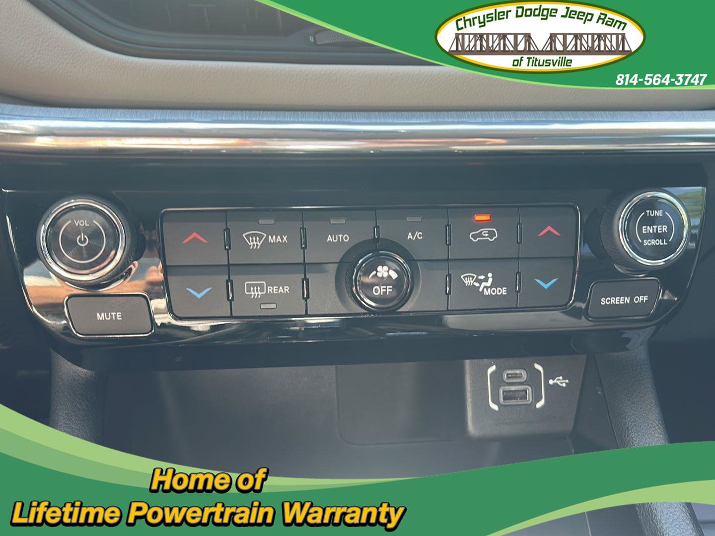 Used 2022 Jeep Compass Limited AWD/4WD image 18