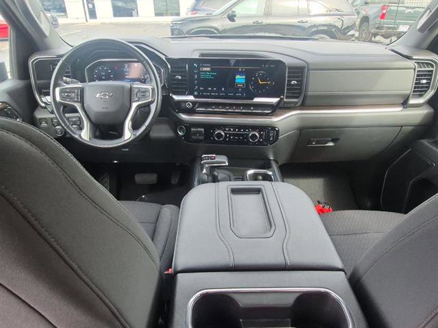 Used 2022 Chevrolet Silverado 1500 RST image 10