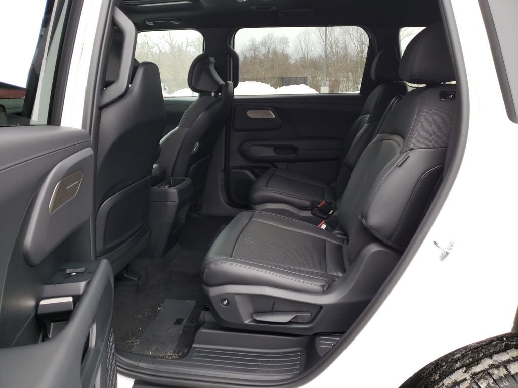 New 2027 Kia Telluride S w/ Towing Package AWD/4WD image 30
