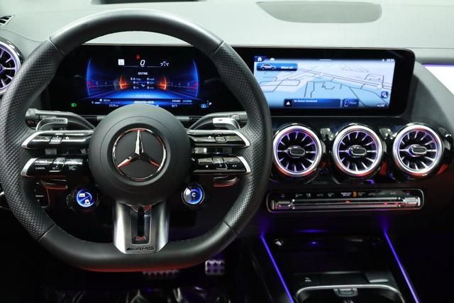 Used 2024 Mercedes-Benz GLA 35 AMG 4MATIC image 10