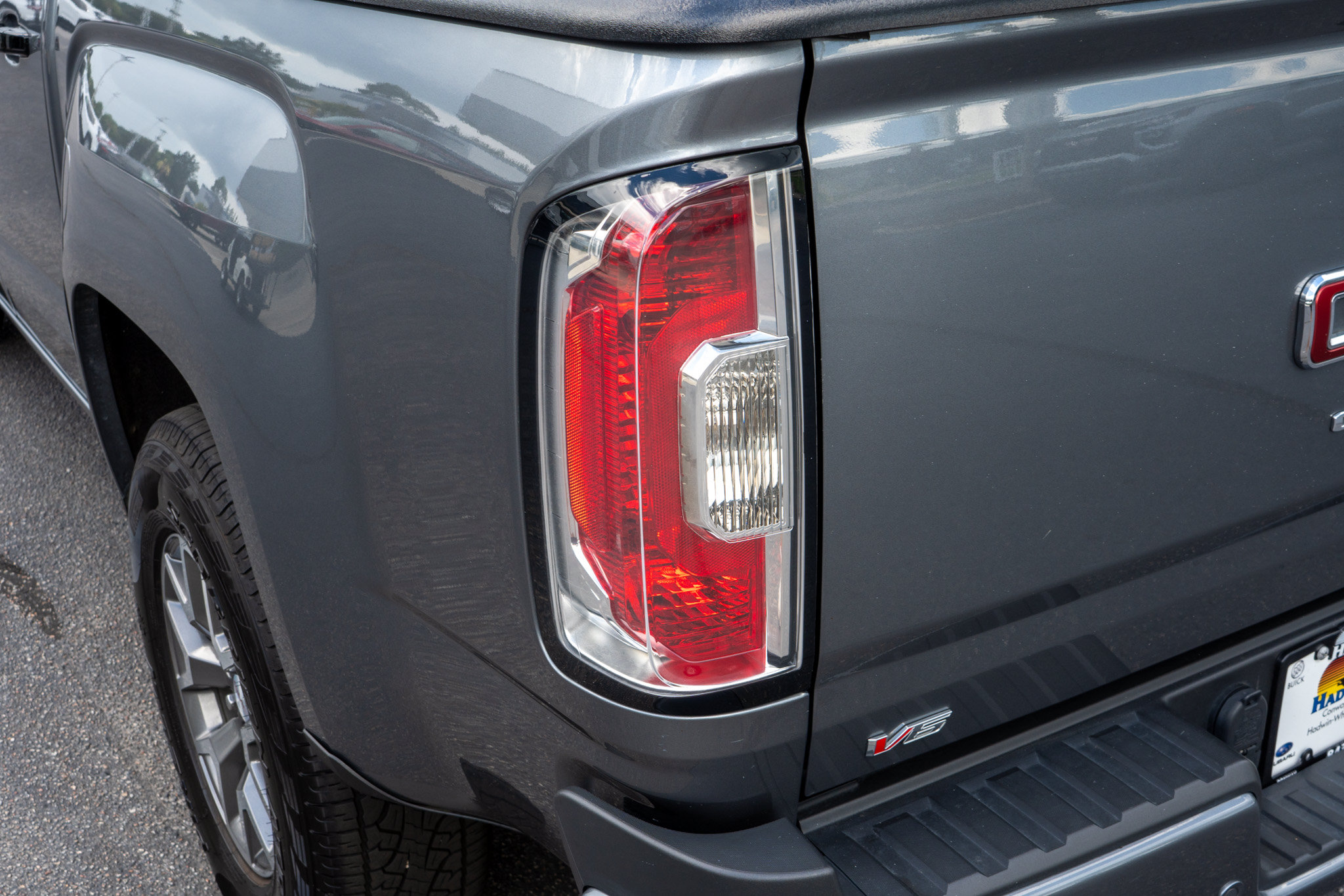 Used 2021 GMC Canyon AT4 w/ Driver Alert Package AWD/4WD image 10