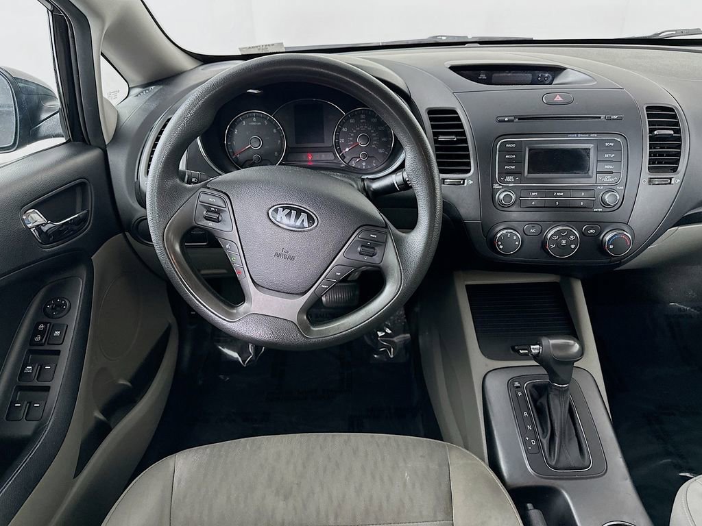 Used 2015 Kia Forte LX image 24