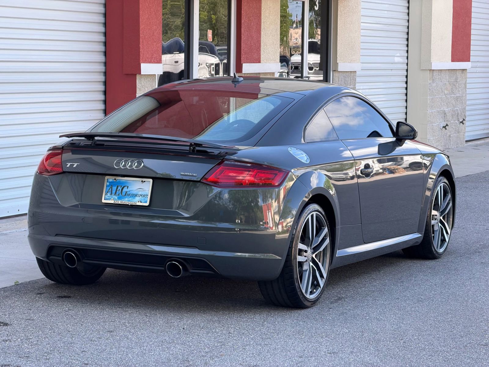 Used 2016 Audi TT 2.0T w/ Technology Package image 4