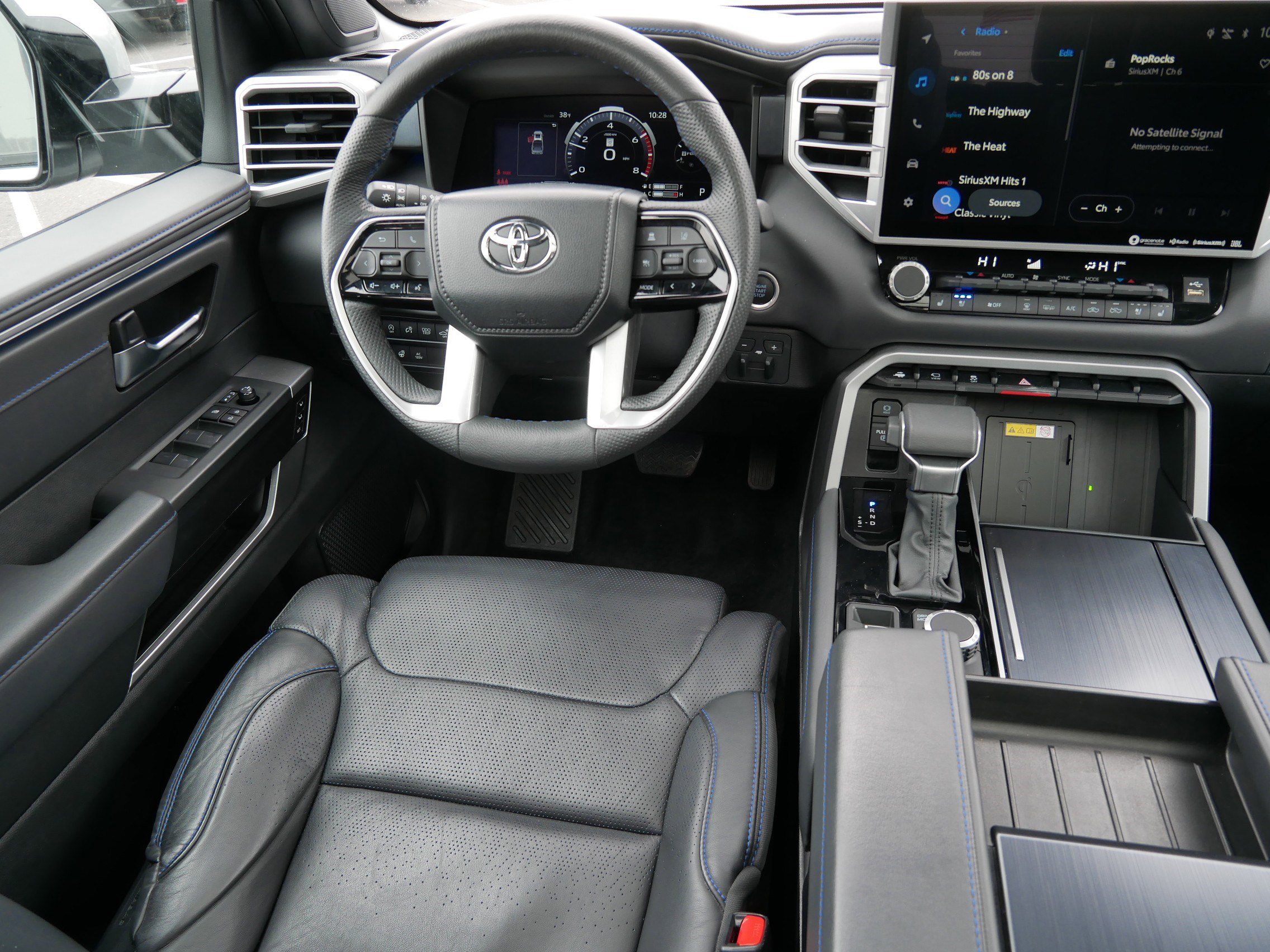 Used 2024 Toyota Tundra Platinum image 9