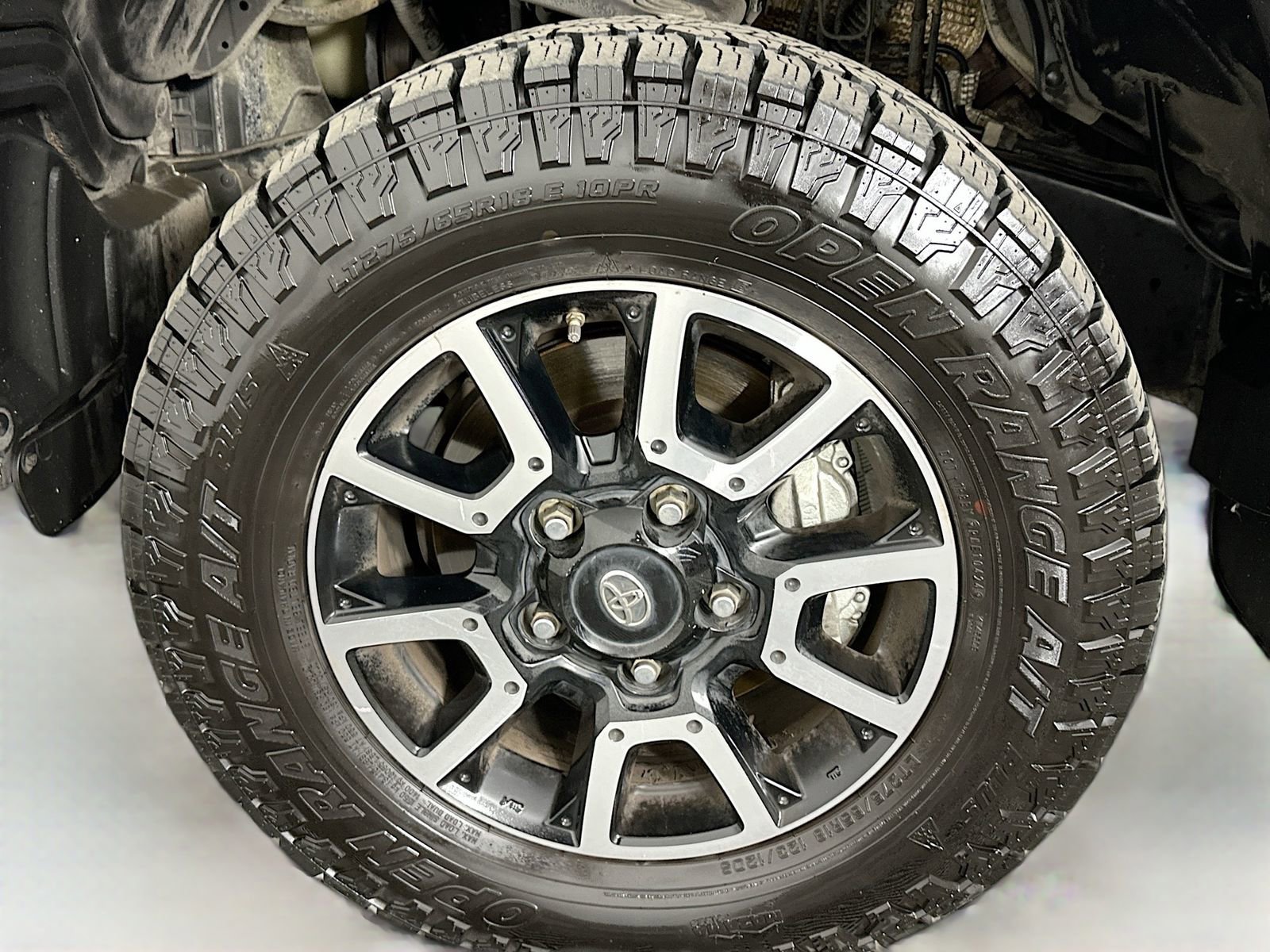 Used 2012 Toyota Tundra 4x4 CrewMax w/ TRD Off-Road Pkg image 30