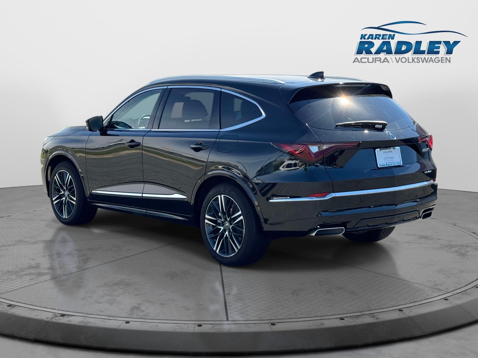 Certified 2026 Acura MDX w/ Advance Package AWD/4WD image 4