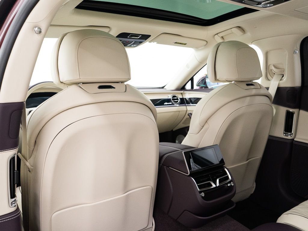 Used 2026 Bentley Flying Spur Plug-In Hybrid AWD/4WD image 23