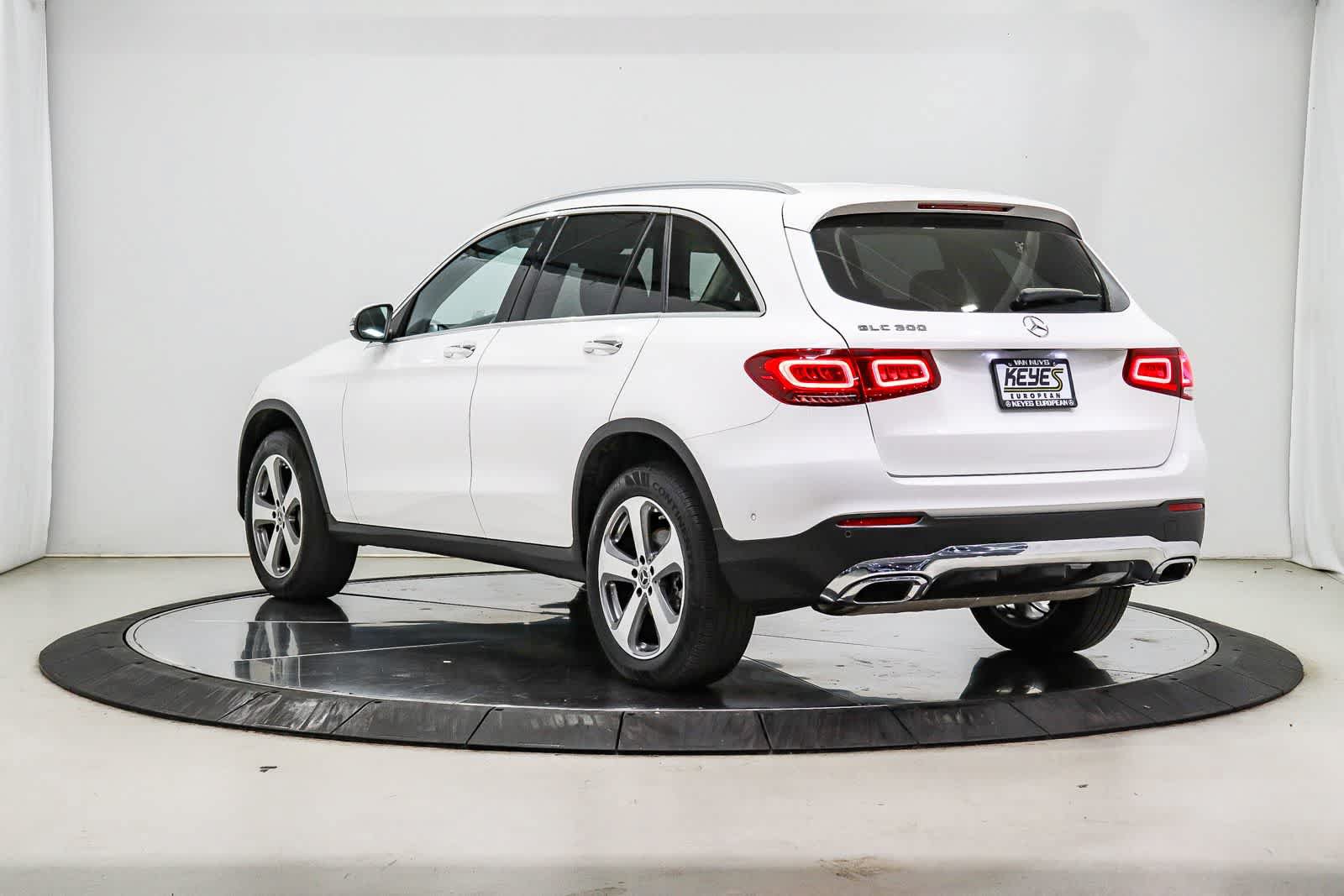 Certified 2022 Mercedes-Benz GLC 300 image 2