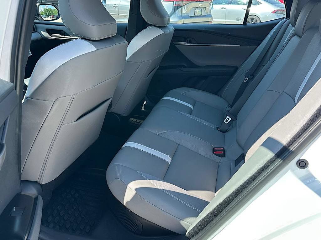 New 2026 Toyota Camry SE w/ Convenience Package FWD image 11