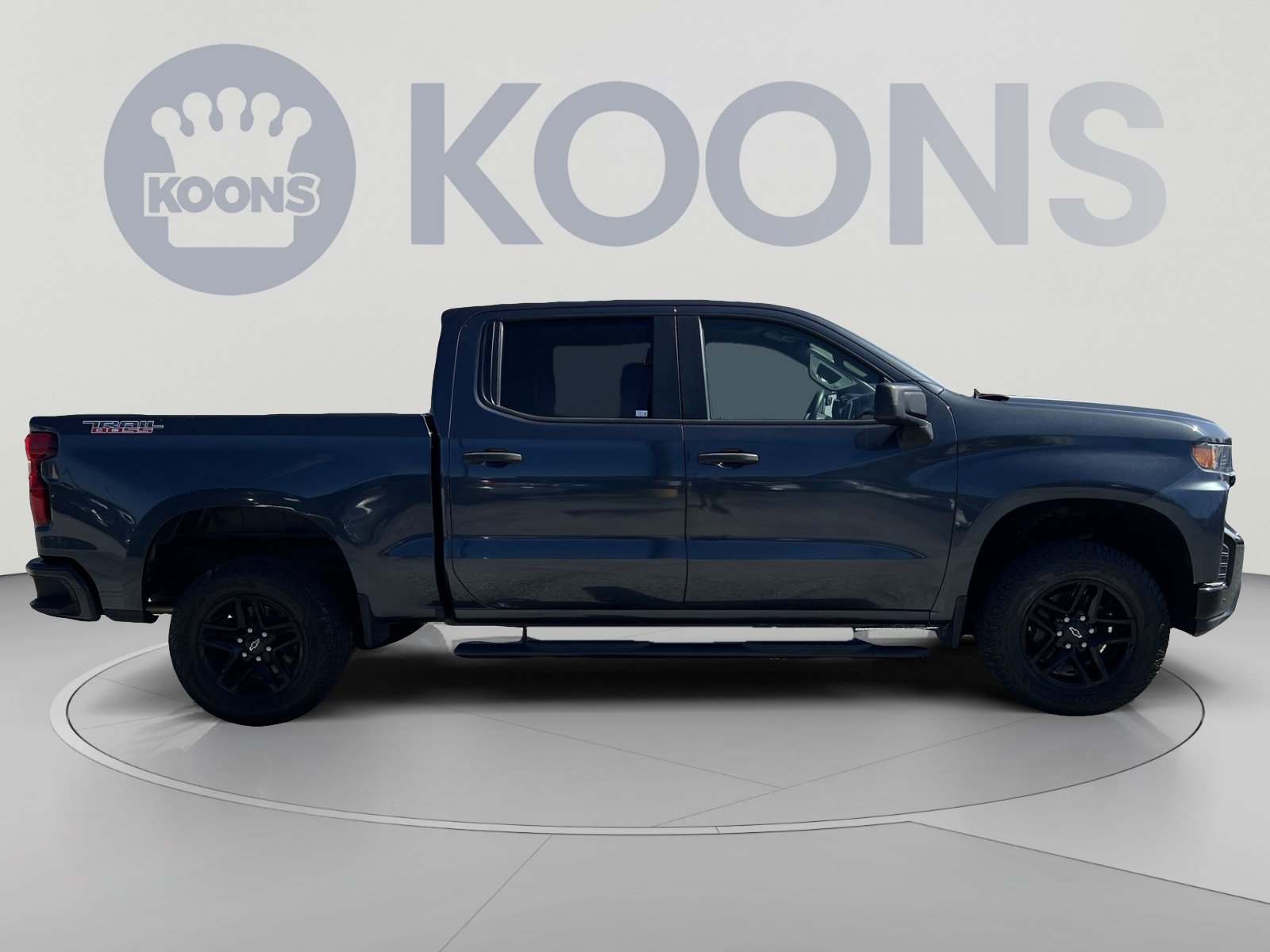 Used 2021 Chevrolet Silverado 1500 Custom Trail Boss w/ Safety Confidence Package AWD/4WD image 8