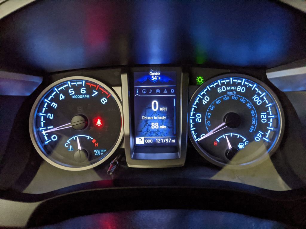 Used 2020 Toyota Tacoma Limited AWD/4WD image 14