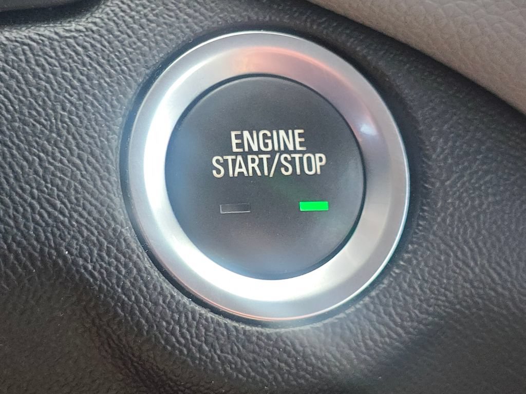Used 2019 Chevrolet Equinox LS FWD image 31
