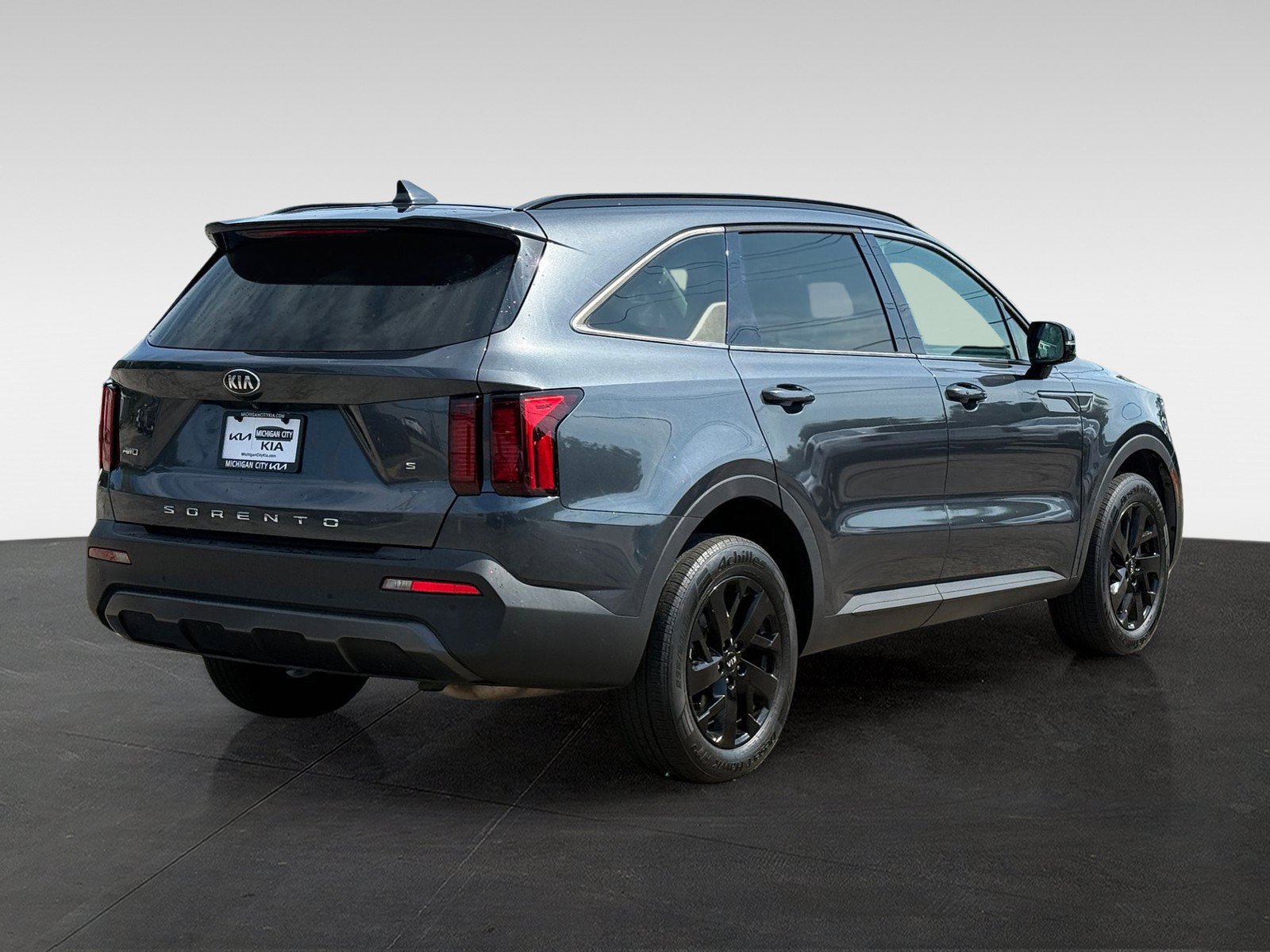 Used 2021 Kia Sorento S w/ Panoramic Sunroof Package AWD/4WD image 5