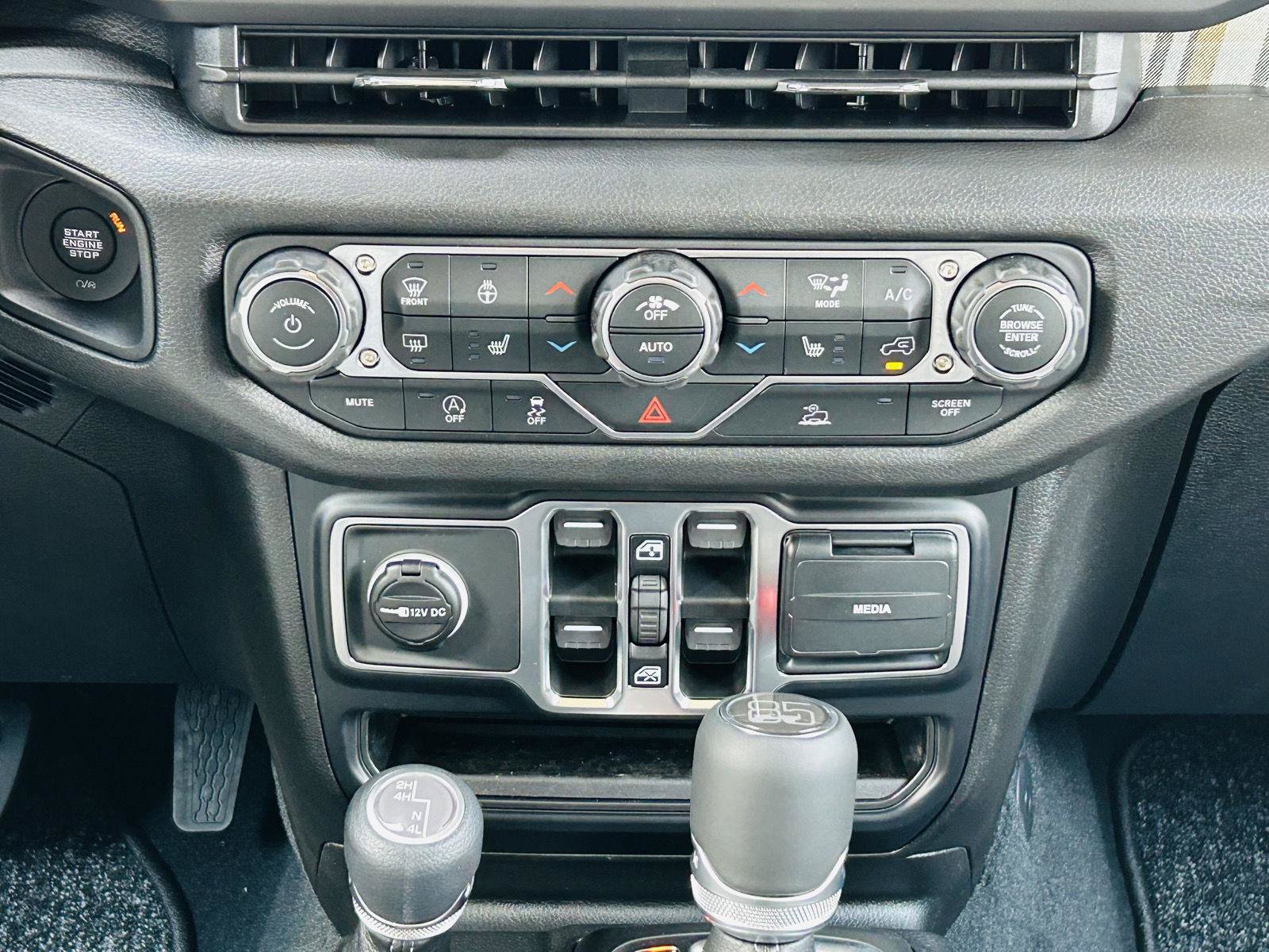 New 2026 Jeep Wrangler Unlimited Sport AWD/4WD image 20