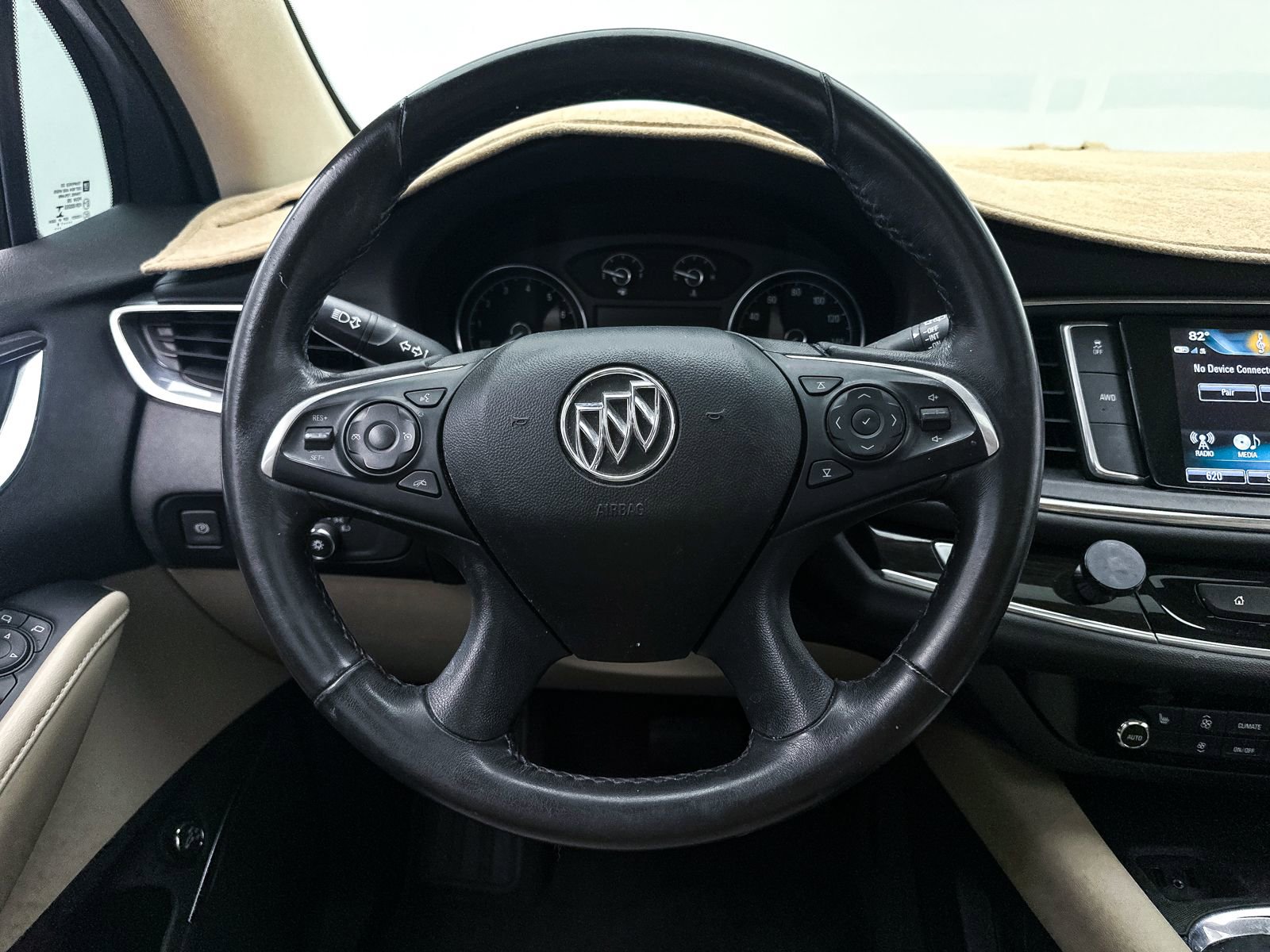 Used 2018 Buick Enclave Essence AWD/4WD image 27