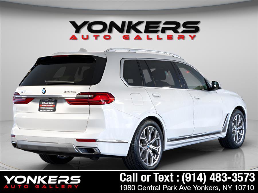 Used 2022 BMW X7 xDrive40i w/ Executive Package image 16