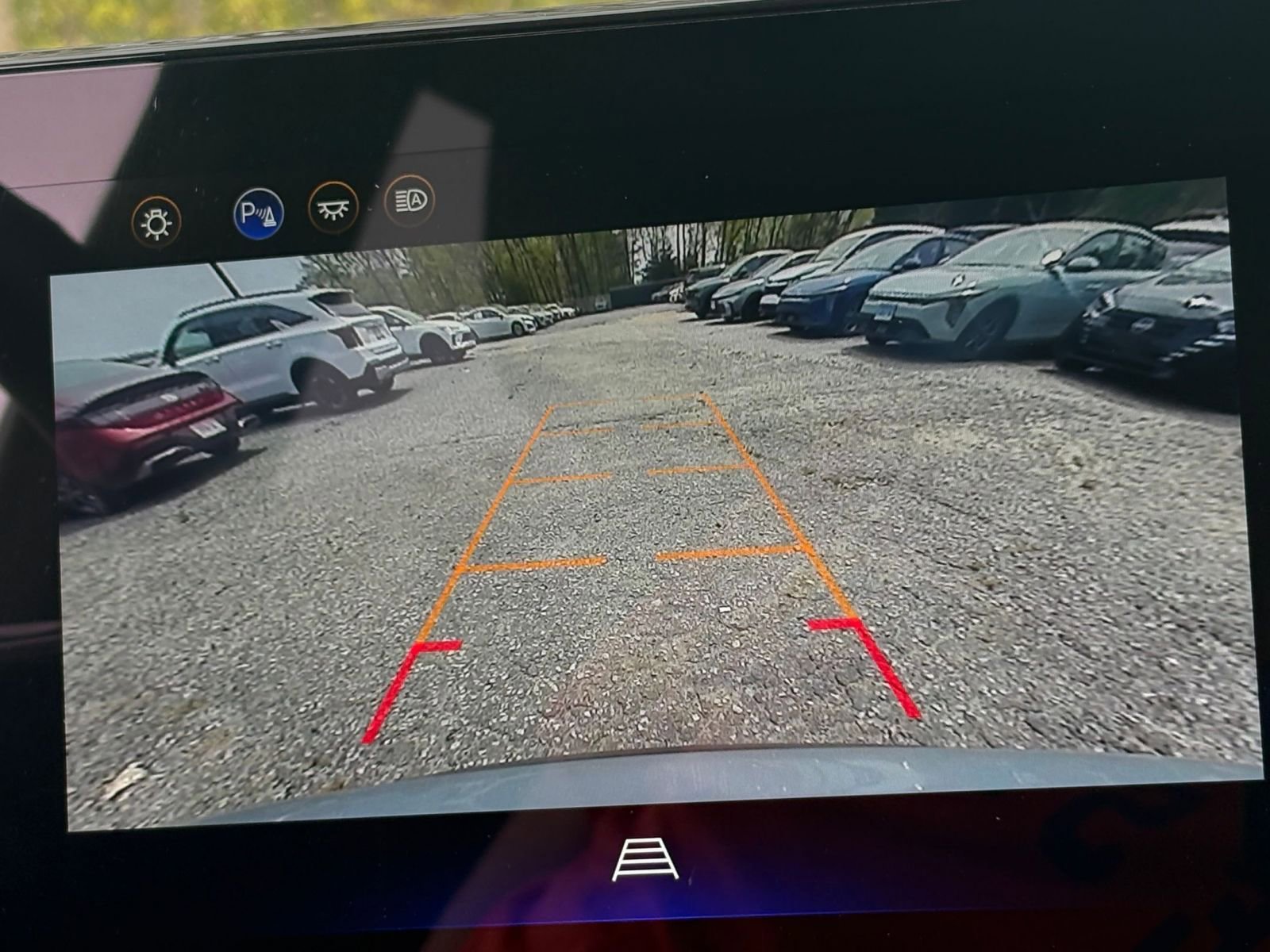 Used 2025 Chevrolet Equinox LT FWD image 21