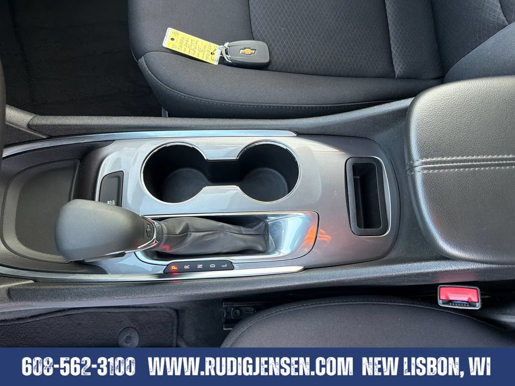 Used 2021 Chevrolet Malibu LT FWD image 24