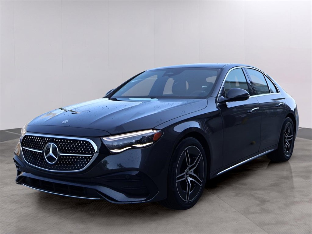 Certified 2025 Mercedes-Benz E 350 4MATIC Sedan image 3