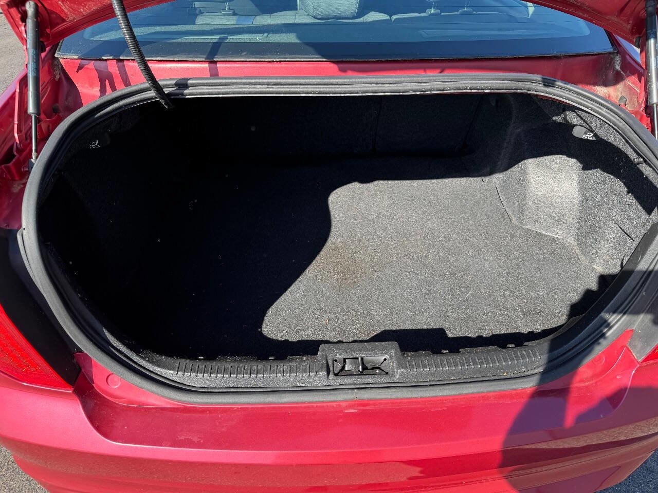 Used 2011 Ford Fusion SE FWD image 15