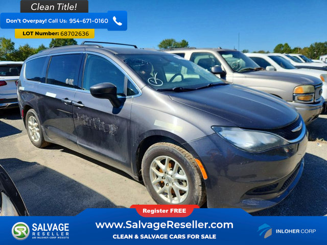 Used 2021 Chrysler Voyager Lxi FWD image 5