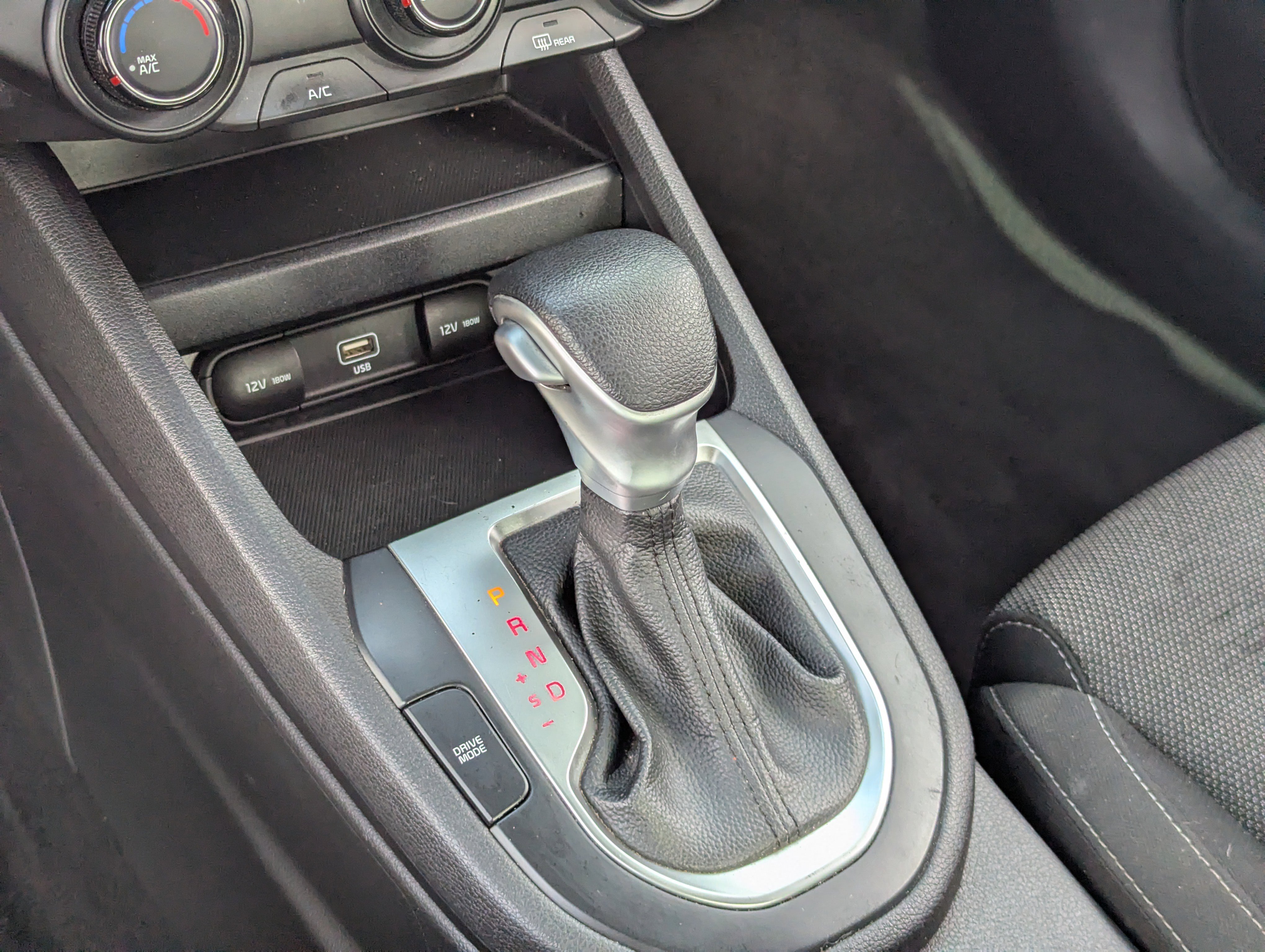 Certified 2022 Kia Forte Sedan image 28