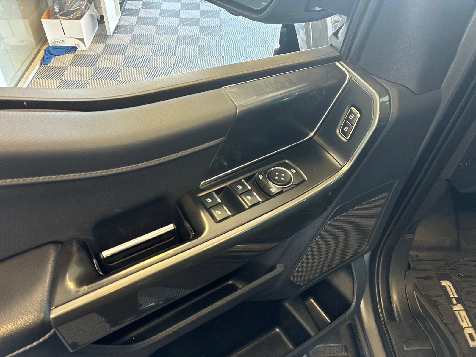 Used 2023 Ford F150 XLT AWD/4WD image 13