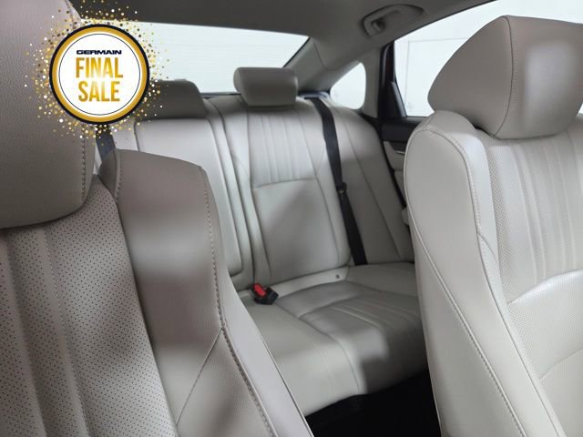 Used 2022 Honda Accord Touring image 17