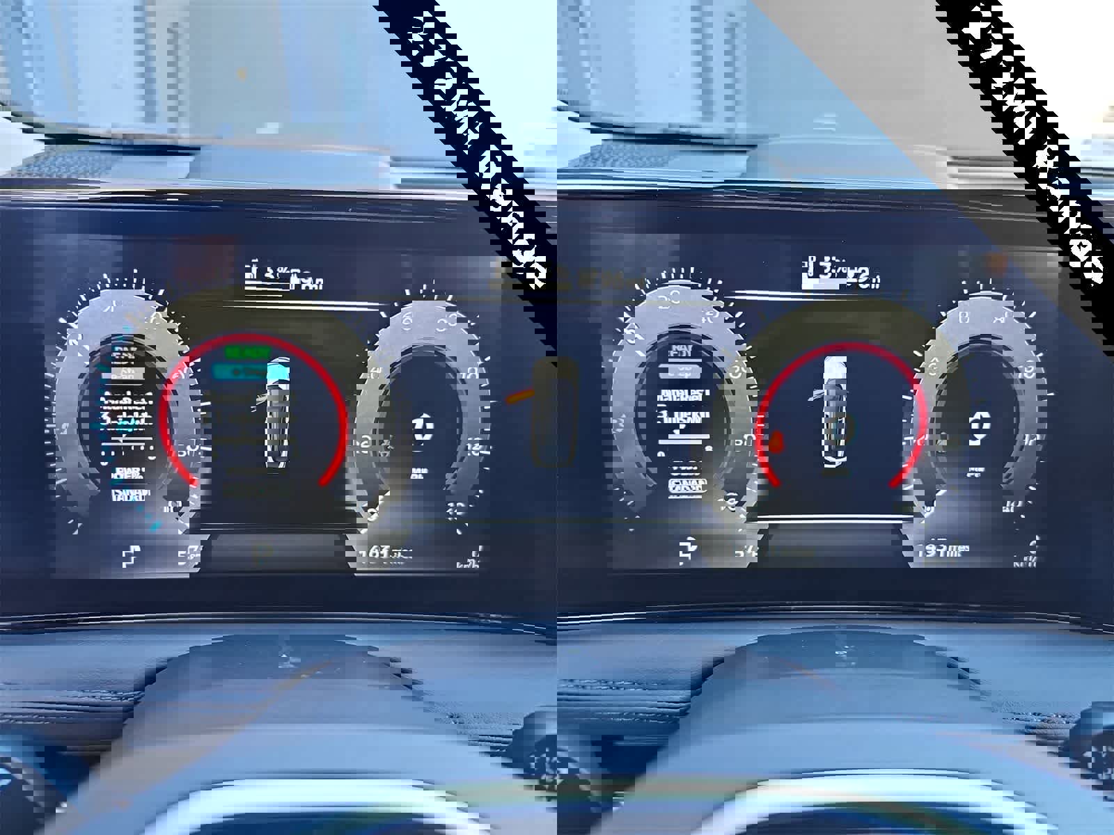 Used 2024 Nissan Ariya AWD image 22