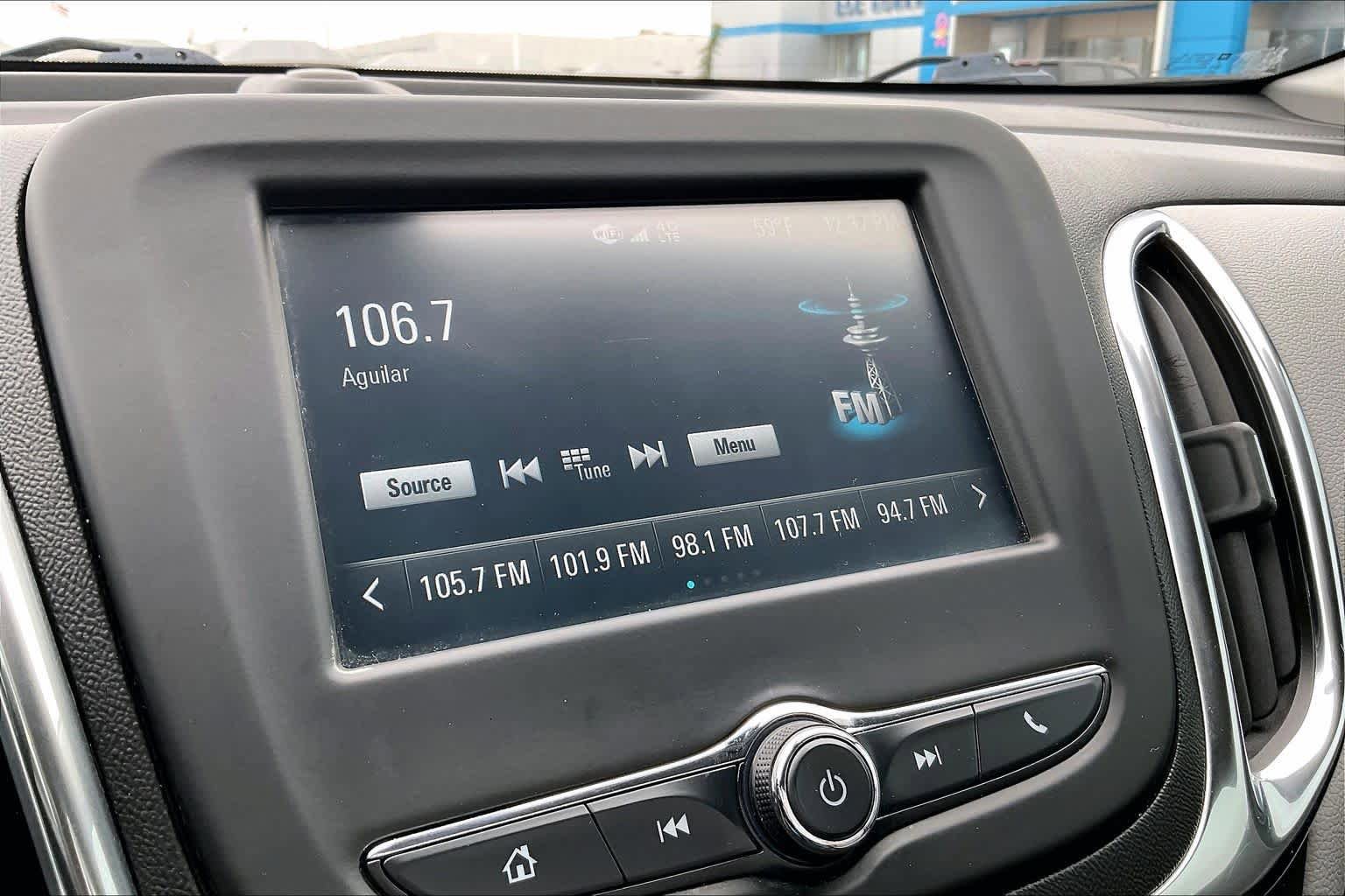 Used 2018 Chevrolet Equinox LT FWD image 33