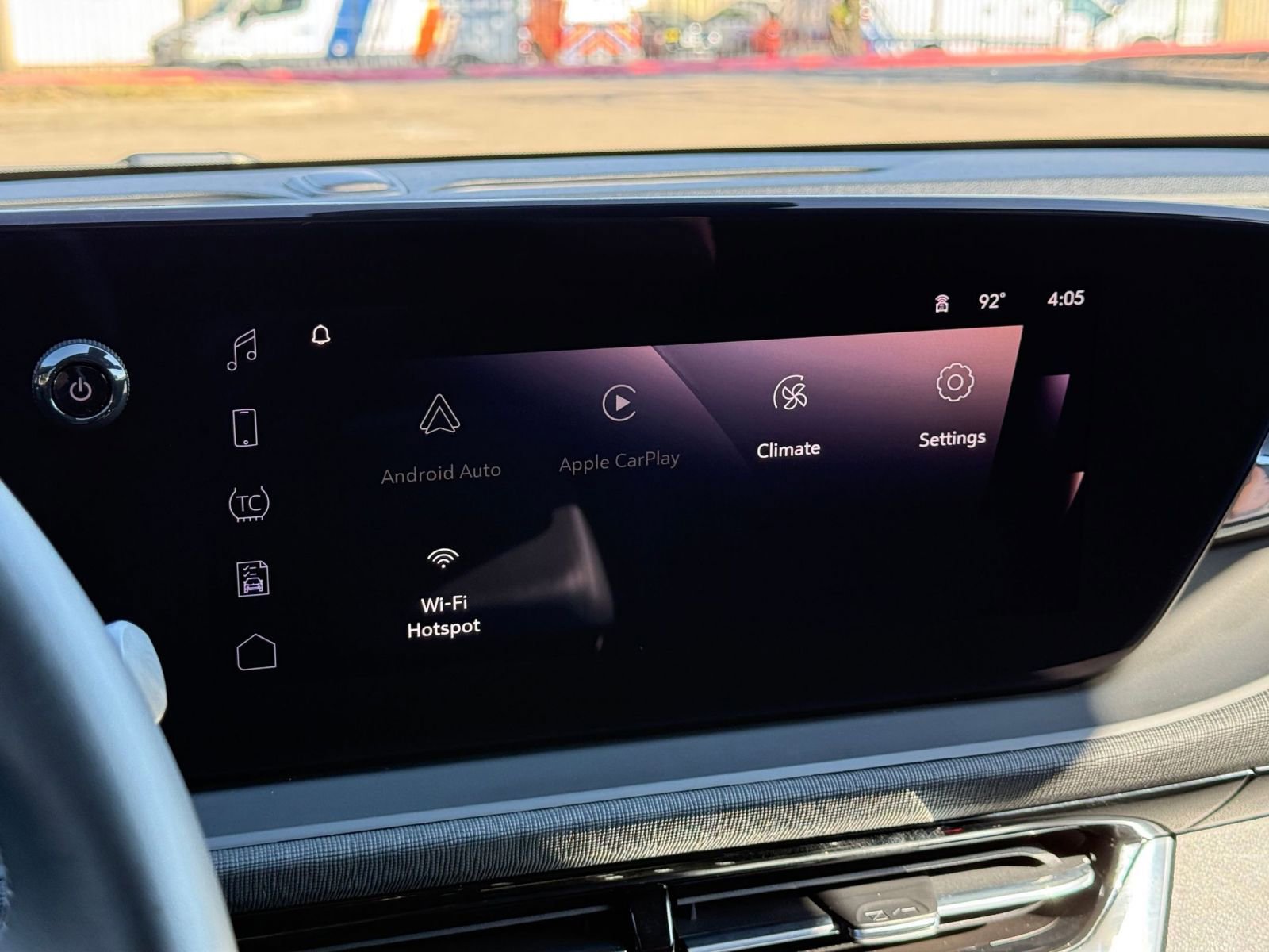 Used 2025 Buick Envista Sport Touring image 21