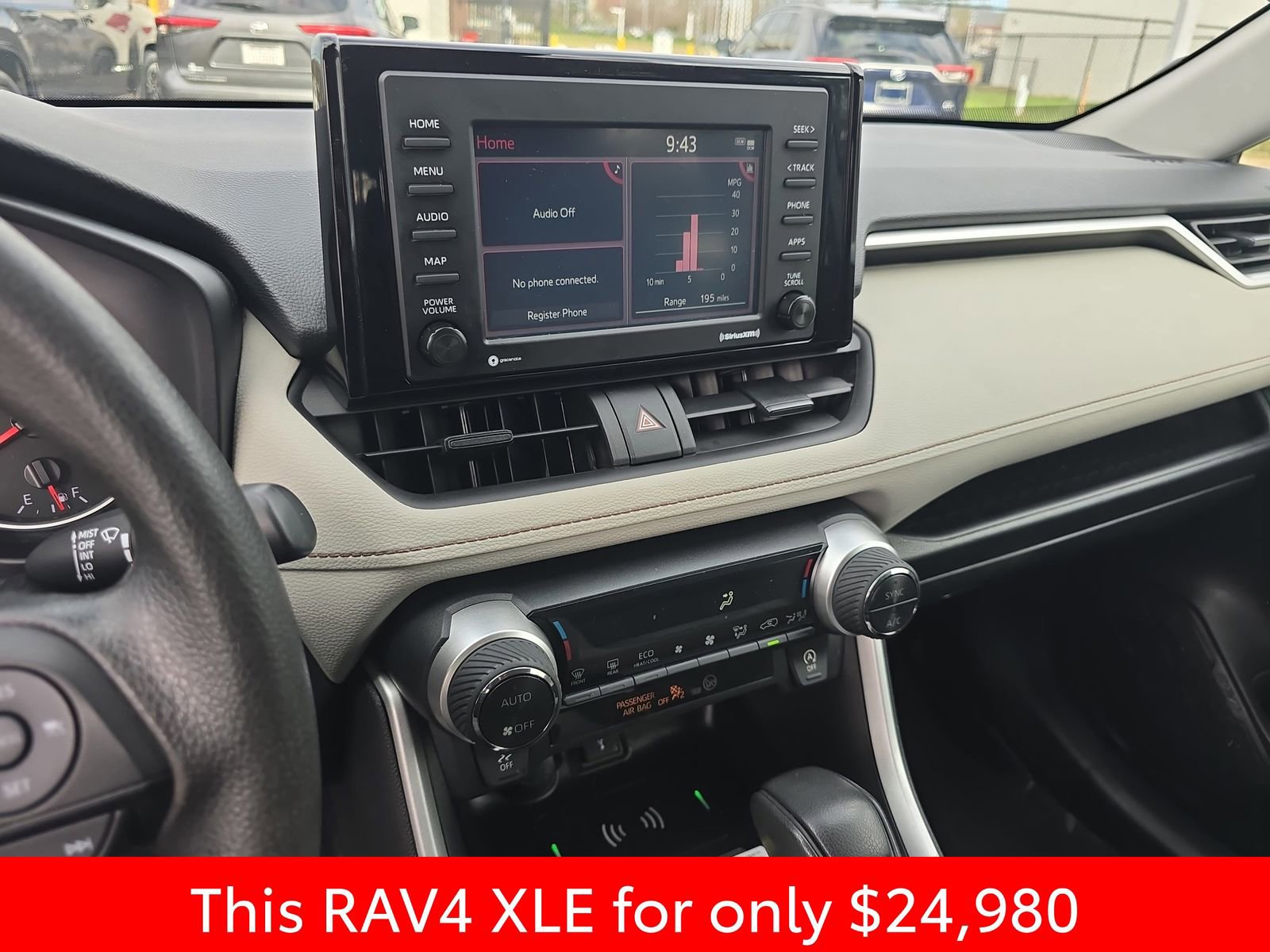 Used 2022 Toyota RAV4 XLE image 25