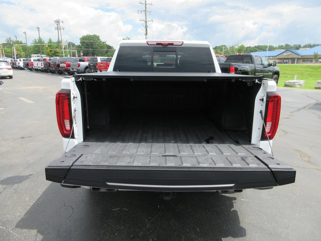 Used 2024 GMC Sierra 1500 Denali AWD/4WD image 10
