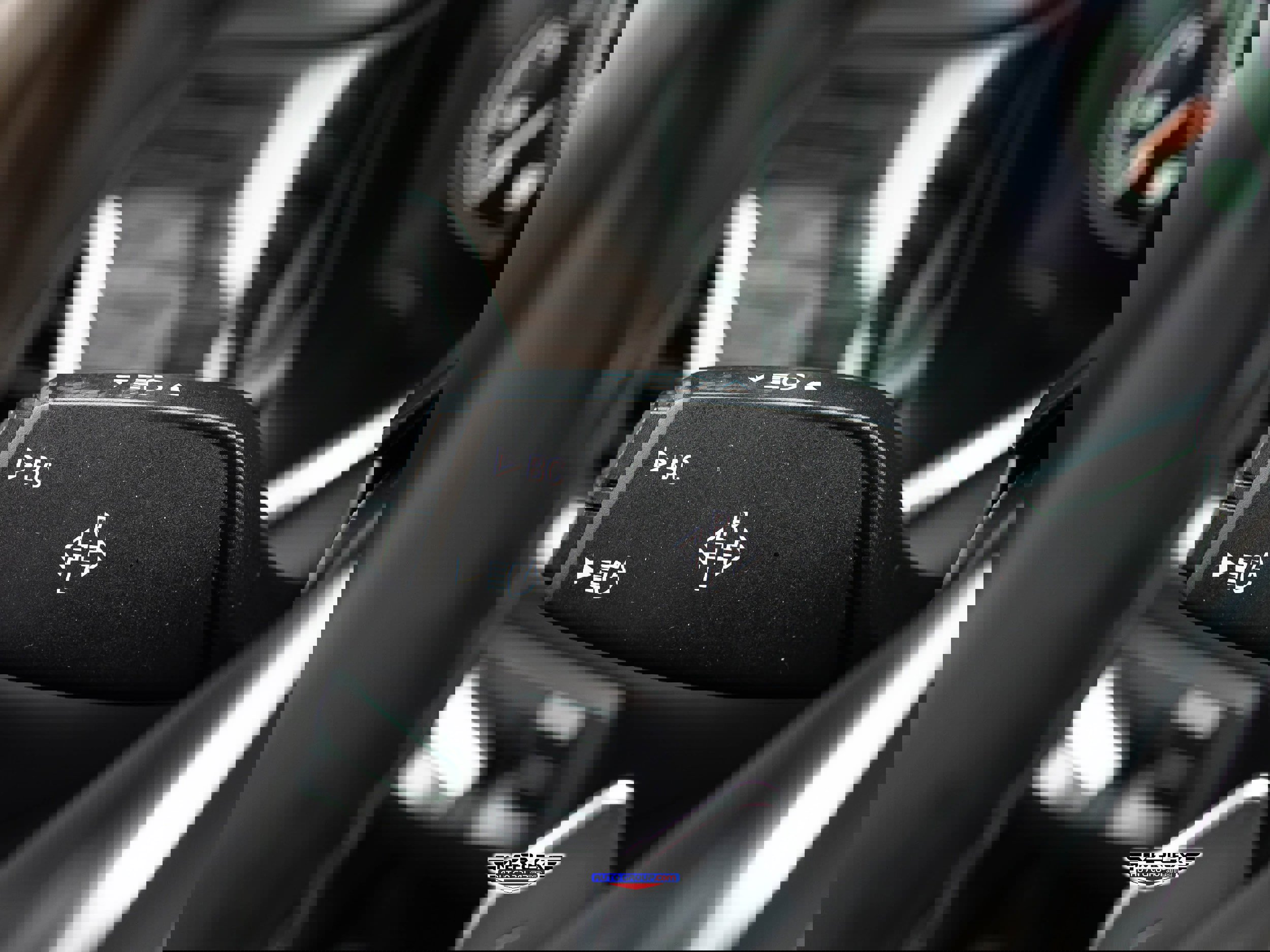 Used 2019 BMW 750i xDrive image 33