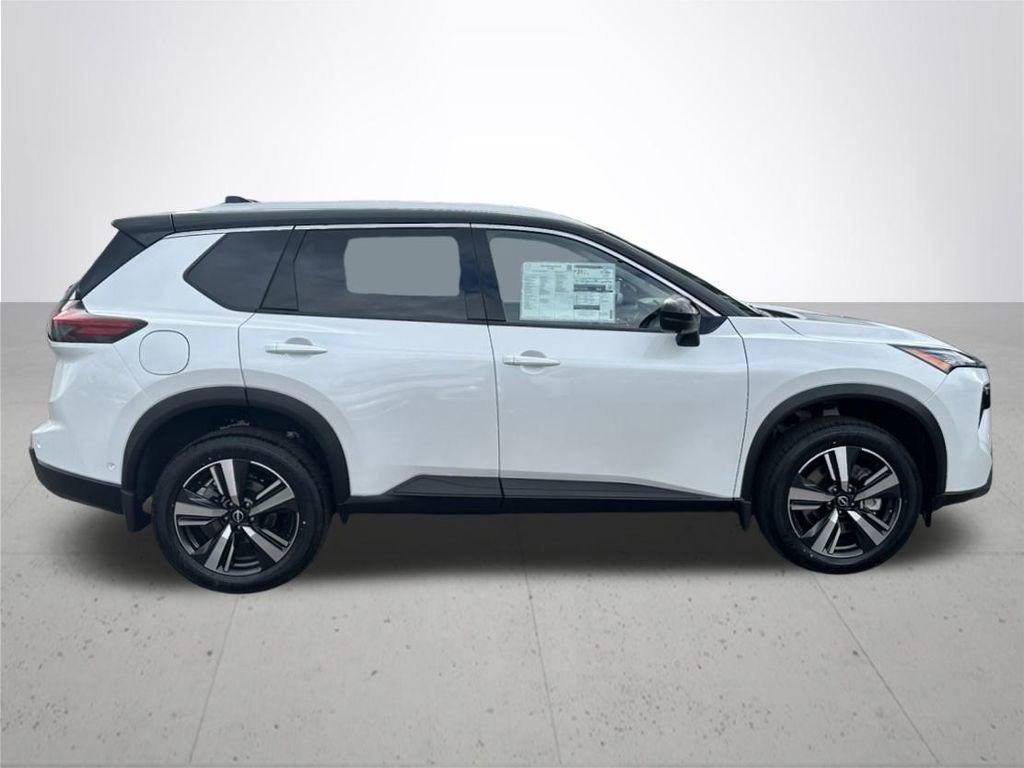 New 2025 Nissan Rogue SL w/ Tech Package image 6