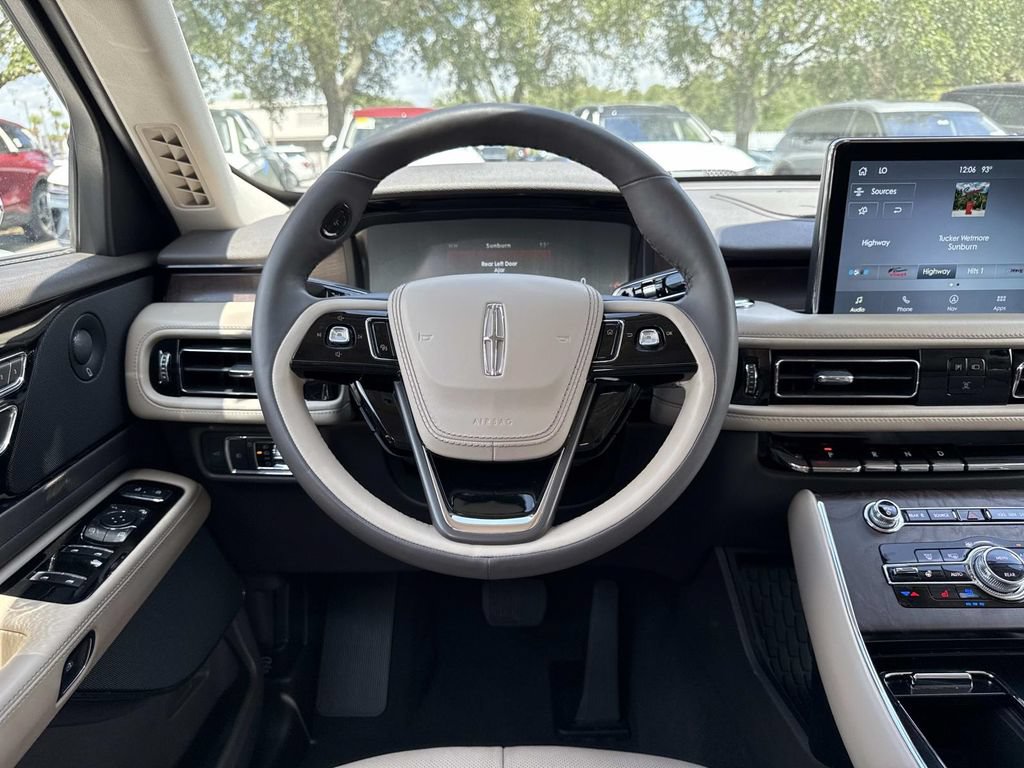 Certified 2021 Lincoln Aviator Reserve w/ Elements Package Plus RWD image 17