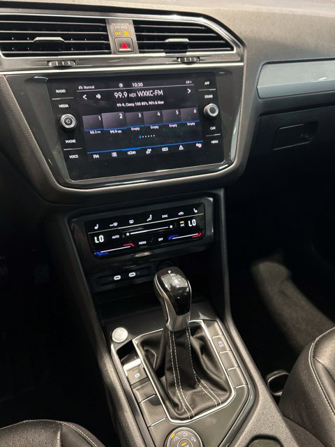 Used 2024 Volkswagen Tiguan SE AWD/4WD image 13