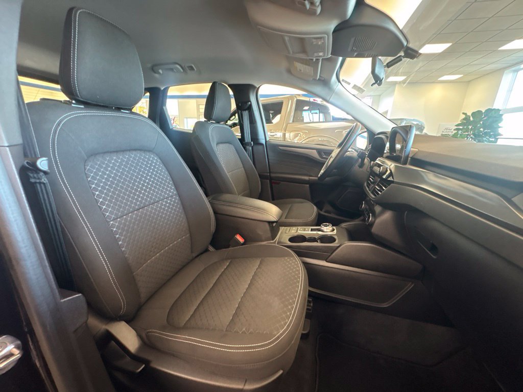 Used 2023 Ford Escape Active AWD/4WD image 27