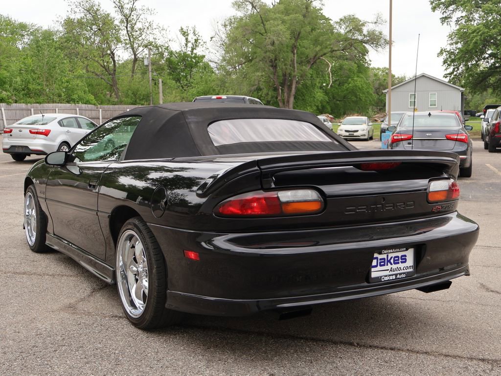 Used 2002 Chevrolet Camaro Z28 w/ Sport Appearance Pkg RWD image 5