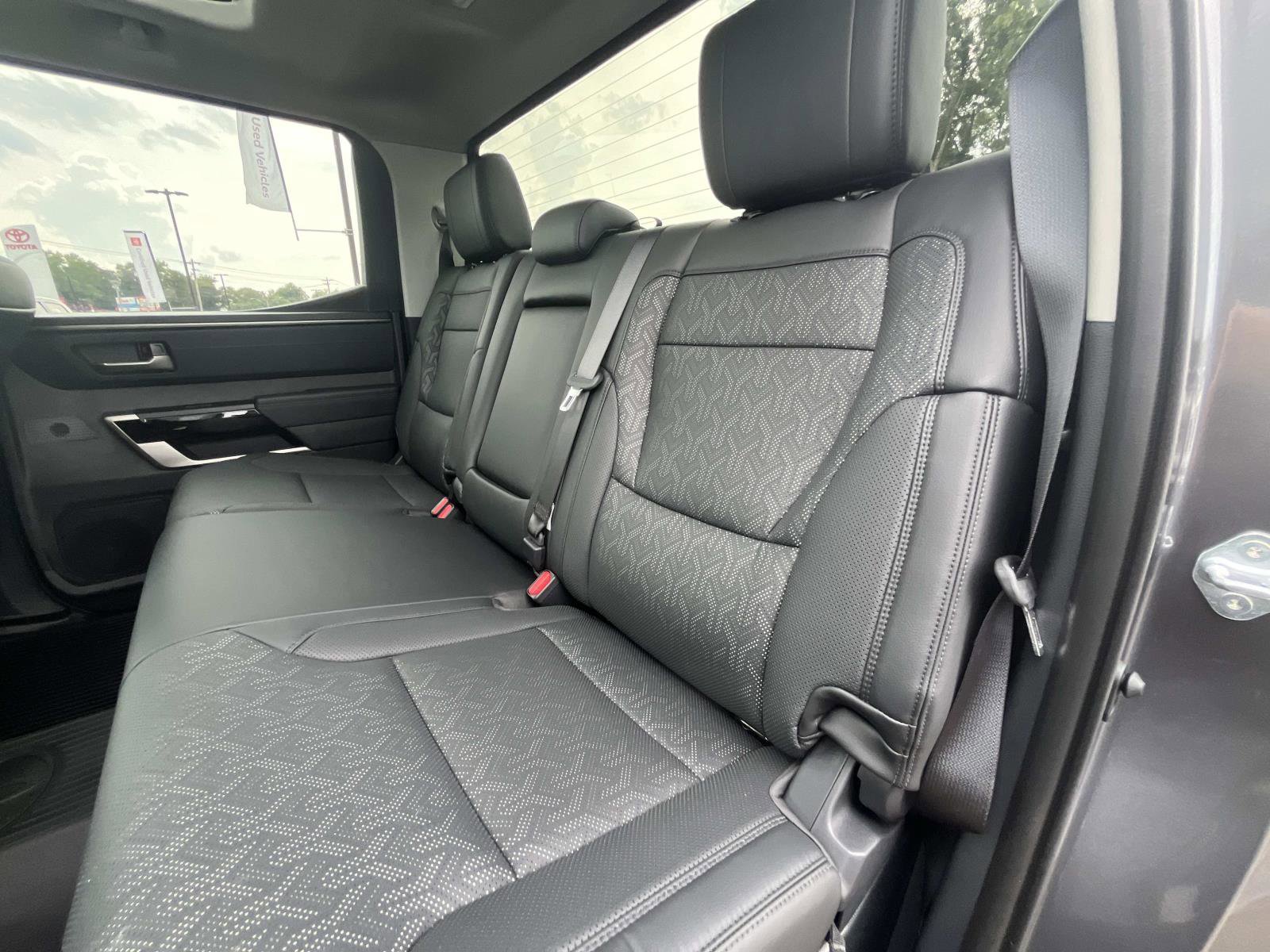 Used 2024 Toyota Tundra Limited image 13