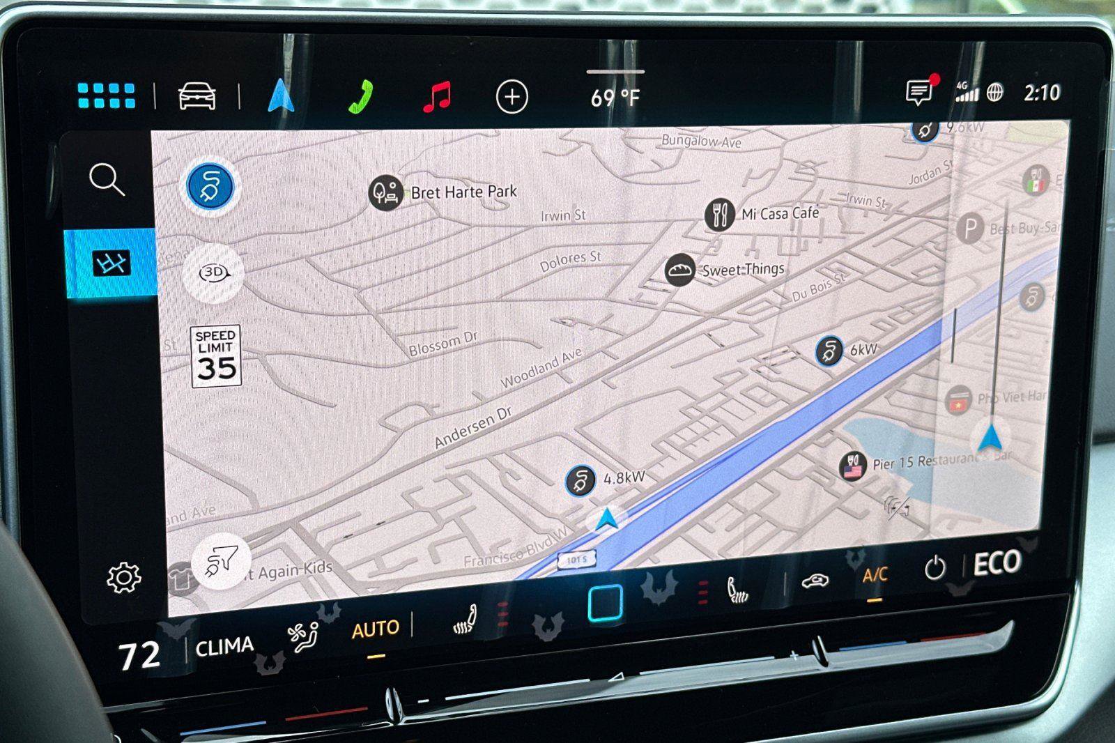 New 2025 Volkswagen ID.4 Pro image 18