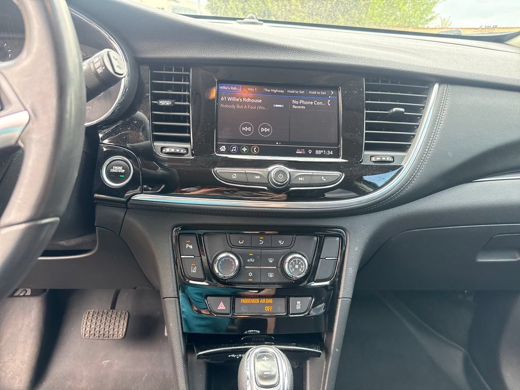 Used 2022 Buick Encore Preferred w/ Safety Package II AWD/4WD image 21