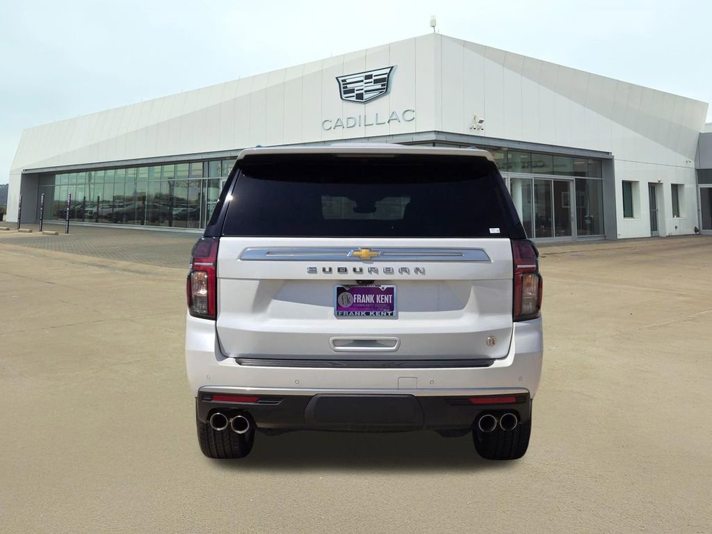 Used 2024 Chevrolet Suburban High Country w/ Premium Package image 5