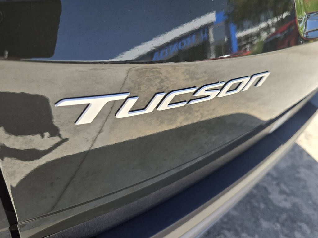 Used 2026 Hyundai Tucson SEL FWD image 14