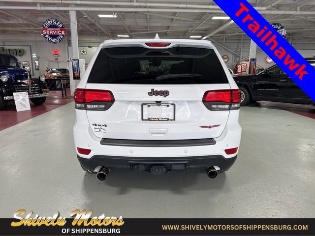Used 2018 Jeep Grand Cherokee Trailhawk image 4