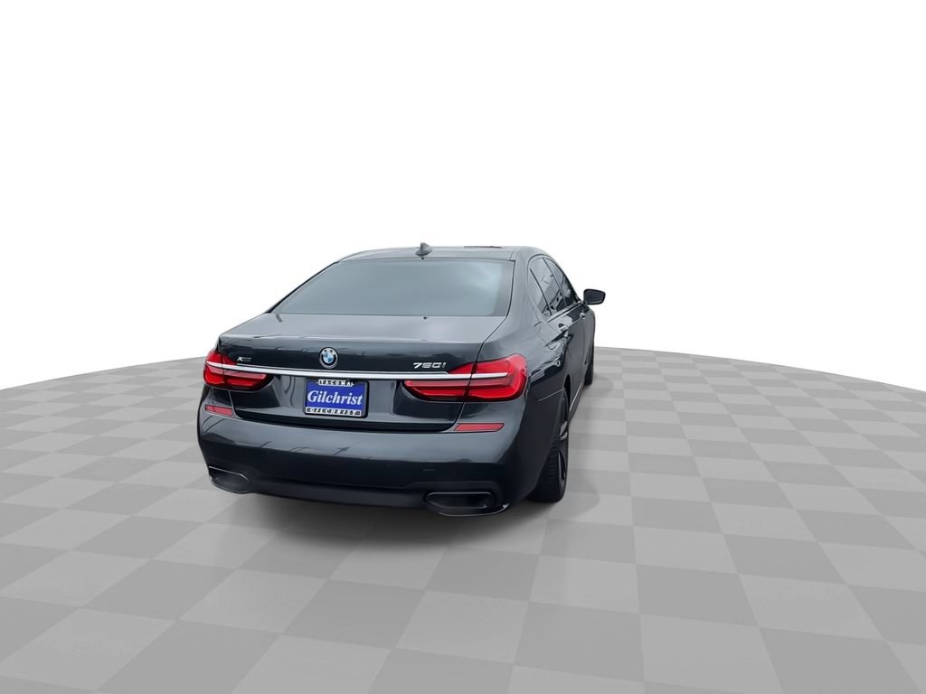 Used 2016 BMW 750i xDrive AWD/4WD image 7
