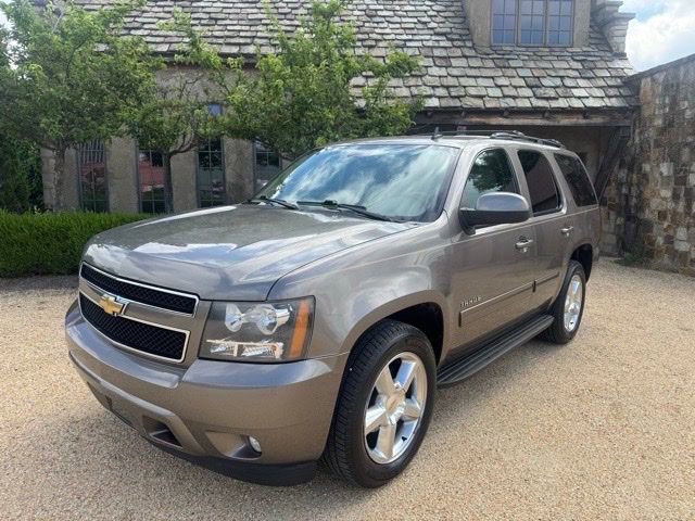 Used 2011 Chevrolet Tahoe LT RWD image 3